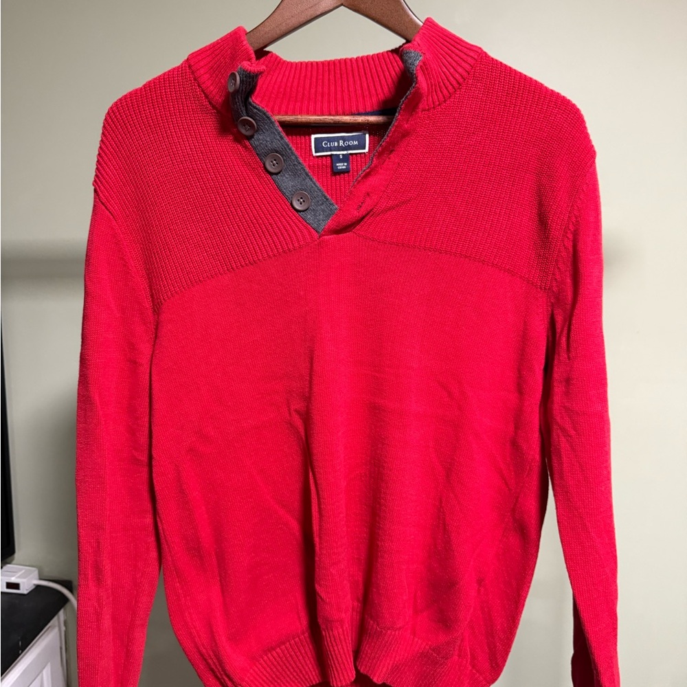 Club Room Men's V-Neck Sweater in Bright Red